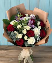 Букет цветов из:  Розы и Альстромерии в Красносельское