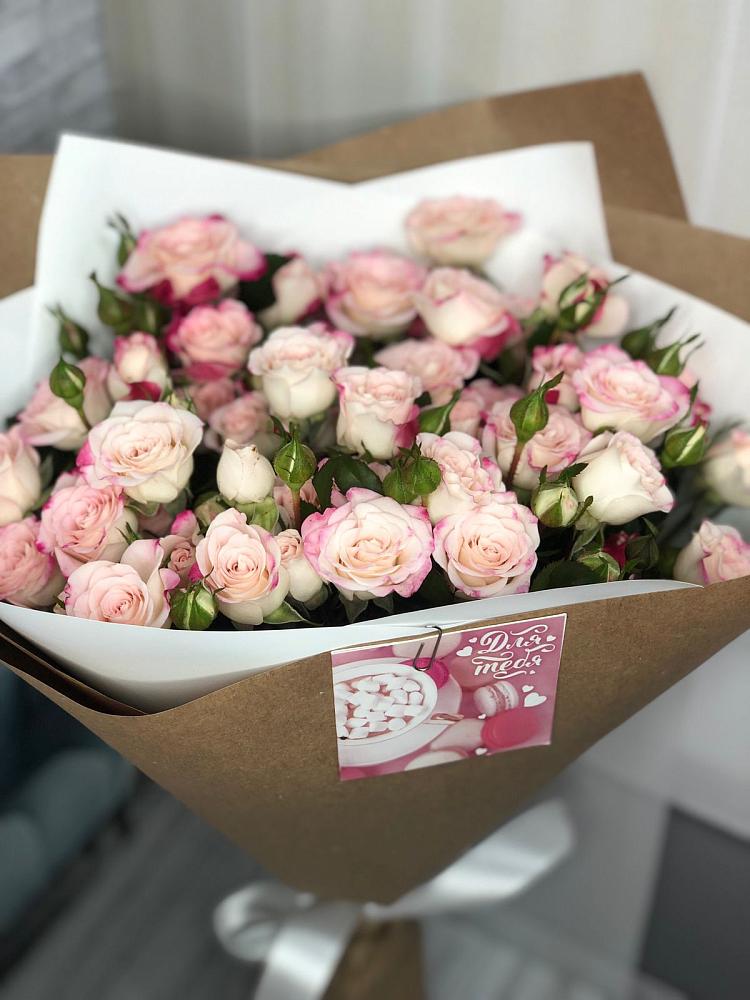 Букет цветов из: Розы в Красносельское