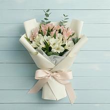 Букет цветов из:  Альстромерии в Красносельское