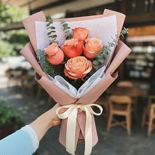 Букет цветов из:  Розы в Красносельское