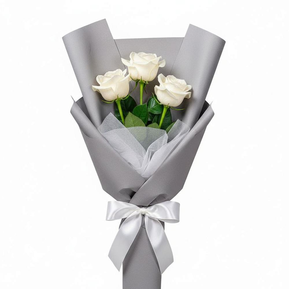 Букет 3 белые розы в Красносельское