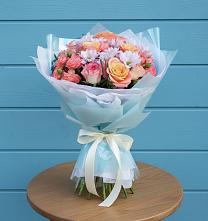Букет цветов из:  Хризантемы и Розы в Красносельское