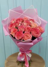 Букет 15 Розовых роз Равель в Красносельское